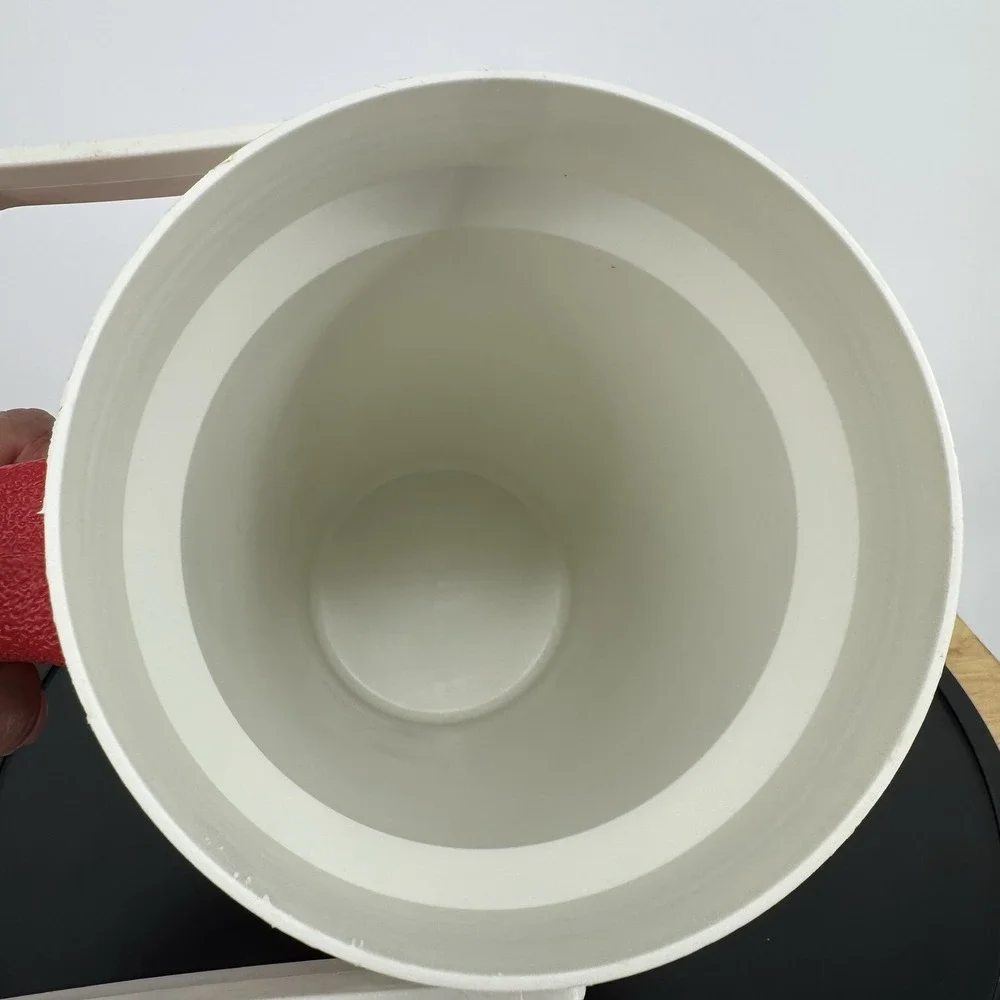 Vintage 80s‎ Pizza Hut Red & White Igloo Half Gallon Relief Pitcher Cooler